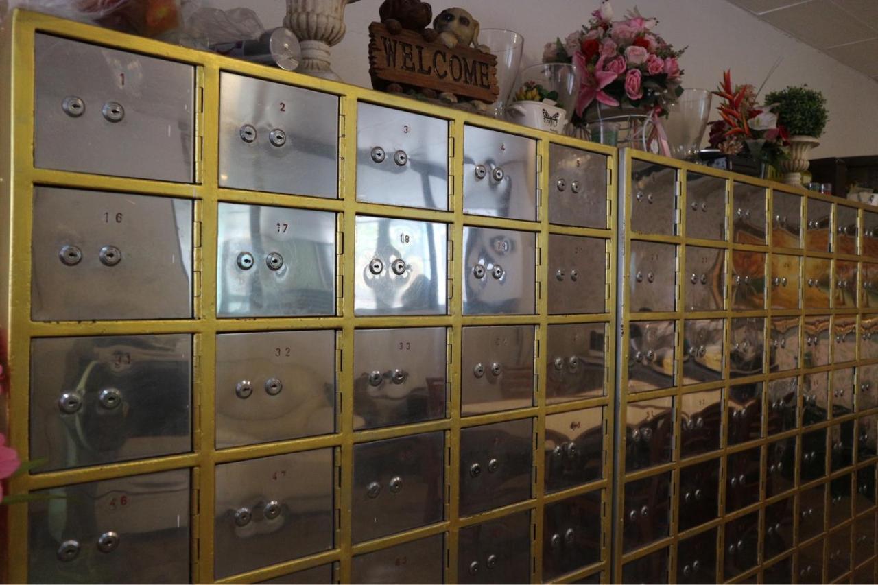 فندق أو واي أو 299 كراون بي تي إس نانا بانكوك المظهر الخارجي الصورة